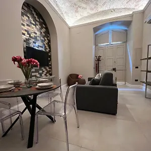 Zentral Appartamento Napoli